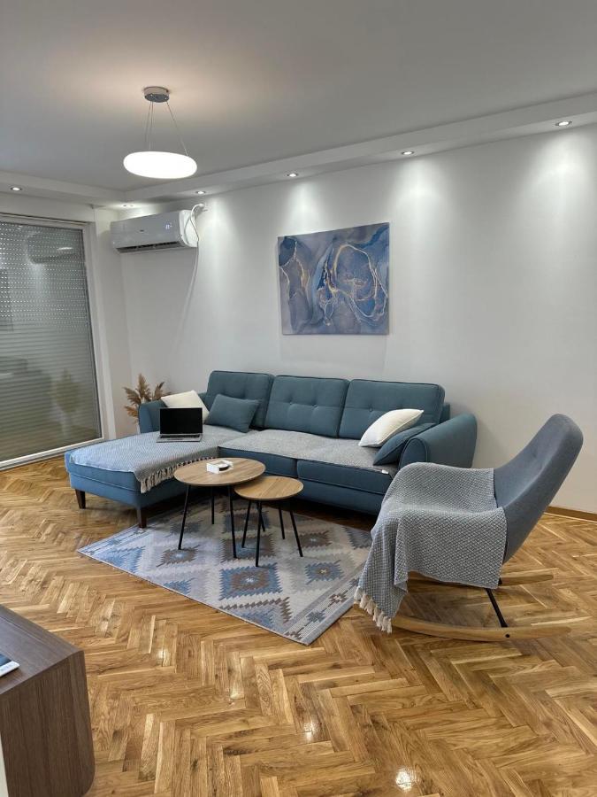 Apartman 8 Vrdnik Exterior foto