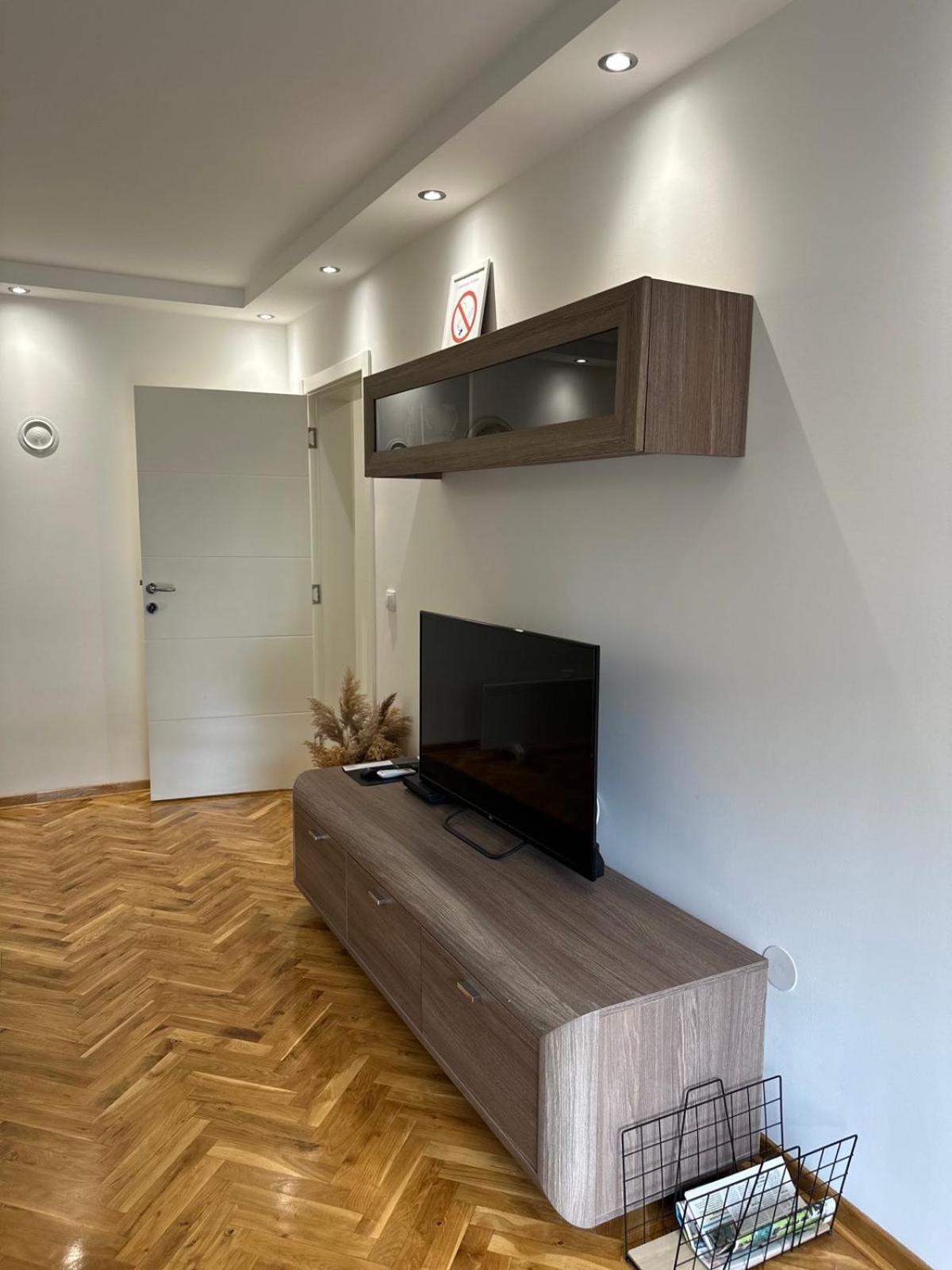 Apartman 8 Vrdnik Exterior foto